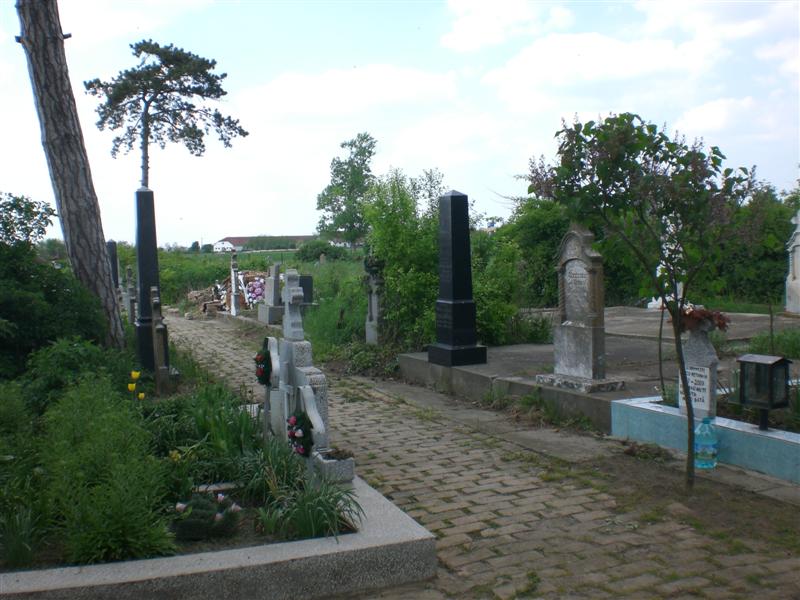 01_05_2010 Friedhof KlJ -4