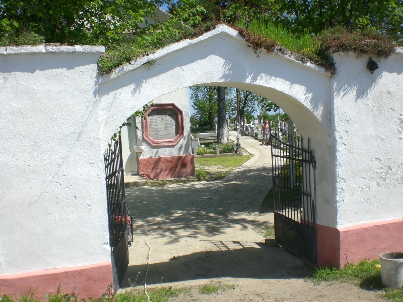 21_04_2013 Friedhof KlJ -1