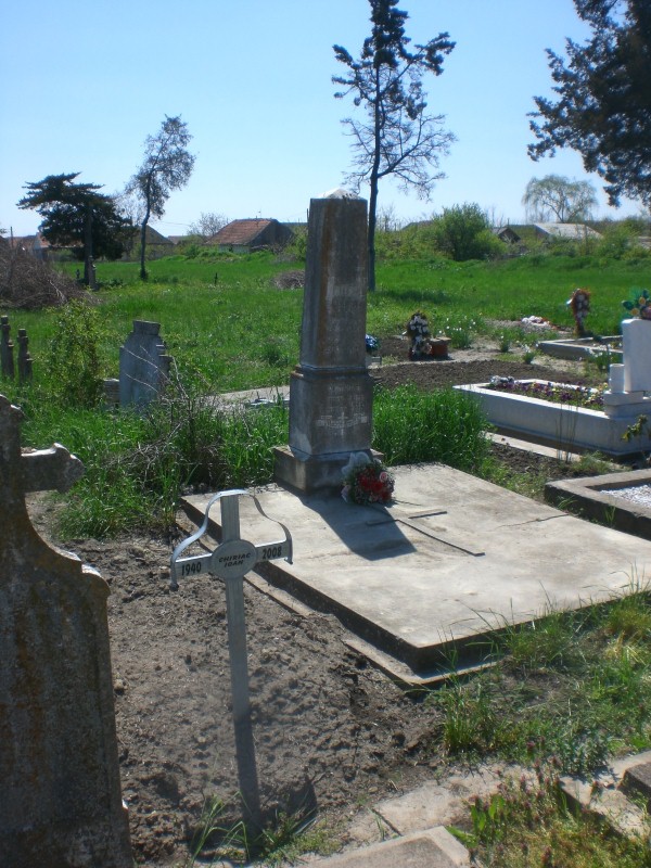 22_04_2013 Grabstein Kolleck -6